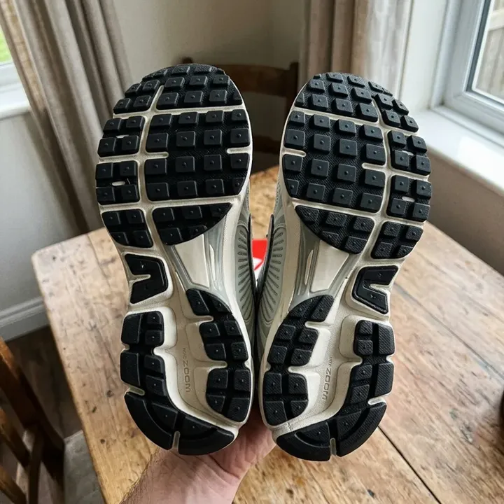 Nike Zoom Vomero 5 FN6742-001, vue 6