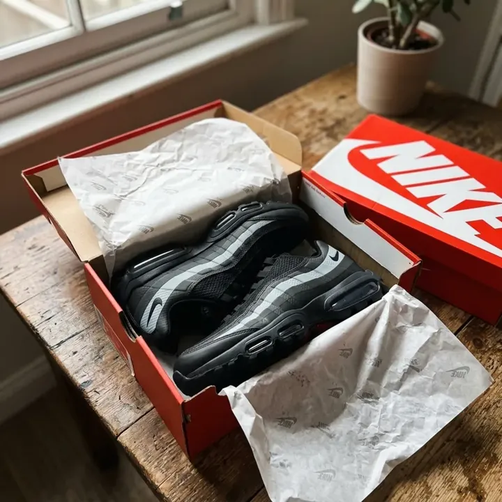 Nike Air Max 95 UL FN7802-001, vue 4
